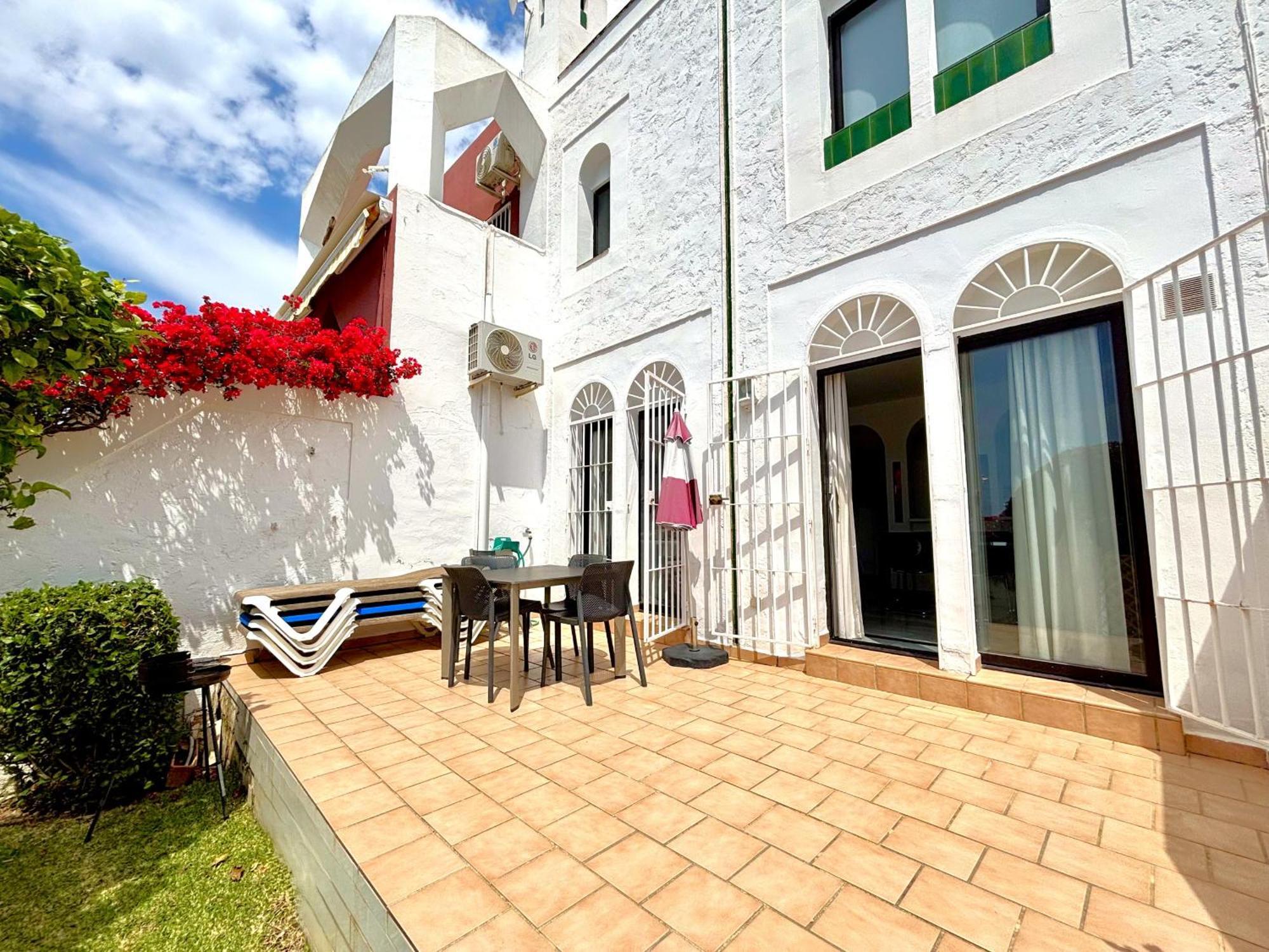 Urb. Alhambra II 15 Villa Nerja Luaran gambar